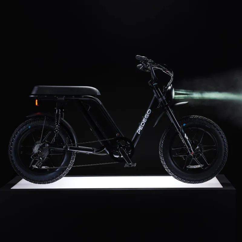 Moto Matte Black with Mag Wheels Bench Seat - 48V 20Ah UL2849 Battery-1