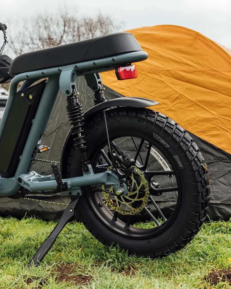 Moto Matte Black with Mag Wheels Bench Seat - 48V 20Ah UL2849 Battery-6