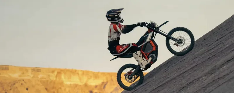 Segway Dirt E-bike Xaber 300 Black-3