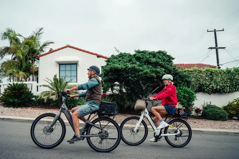 Aventon Pace 500.3 Step-Through E-Road Bike In Ghost White-4